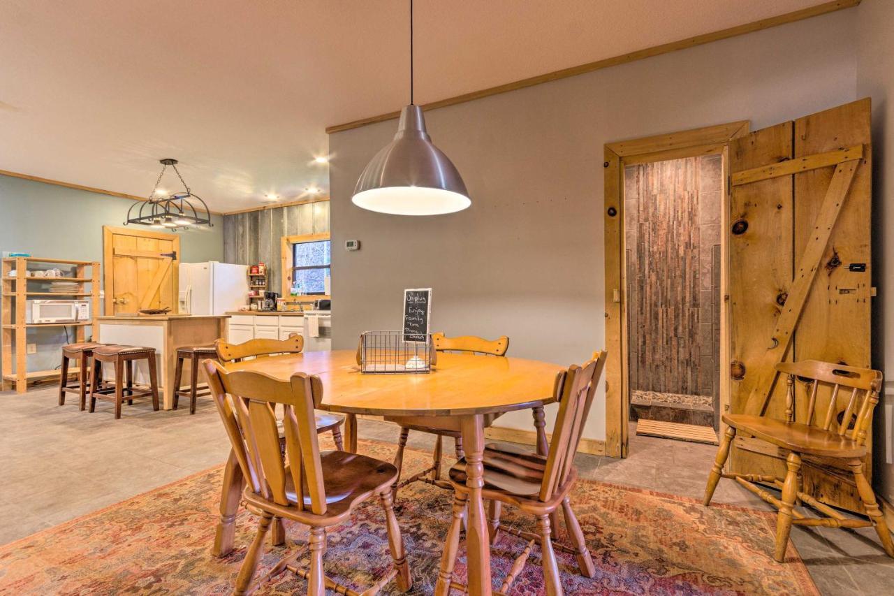 Pet-Friendly Blue Ridge, Cherokee Forest Retreat! 格林维尔 外观 照片