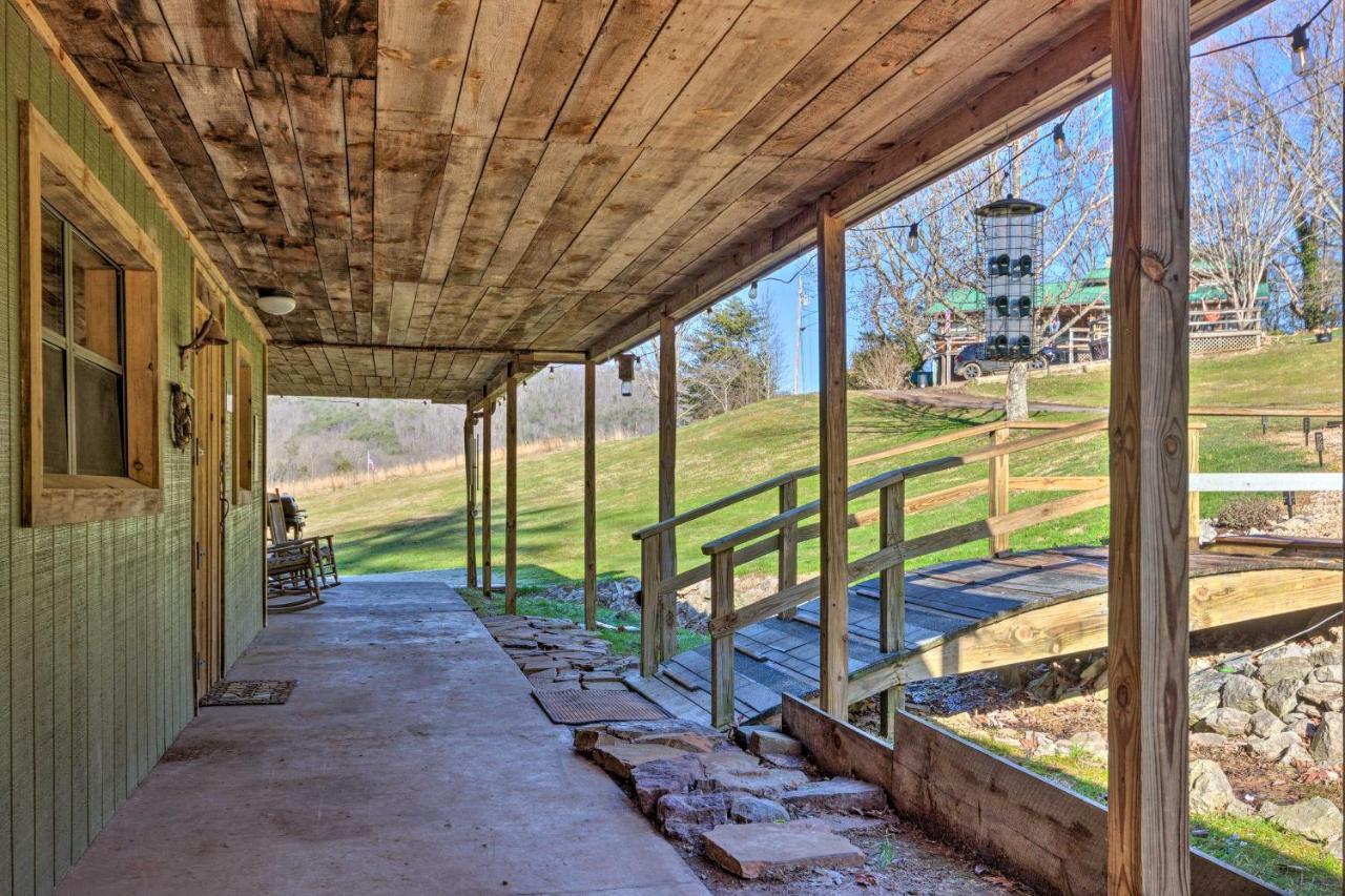 Pet-Friendly Blue Ridge, Cherokee Forest Retreat! 格林维尔 外观 照片