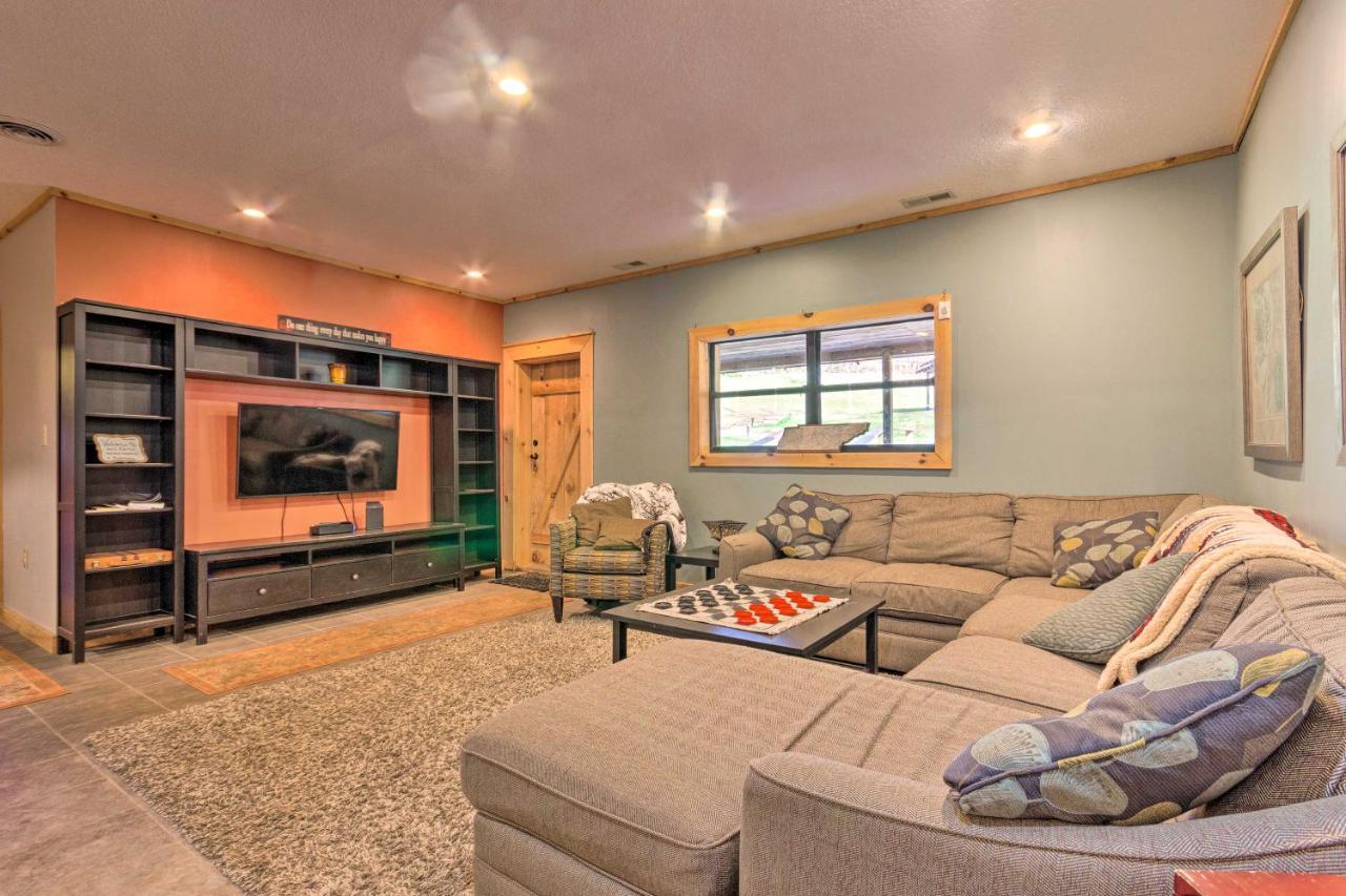 Pet-Friendly Blue Ridge, Cherokee Forest Retreat! 格林维尔 外观 照片